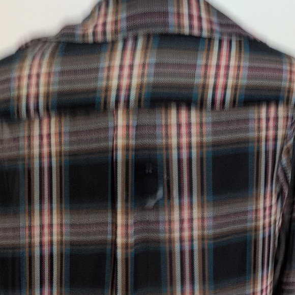 Decree Multicolor Plaid Shirt - Picture 6 of 7